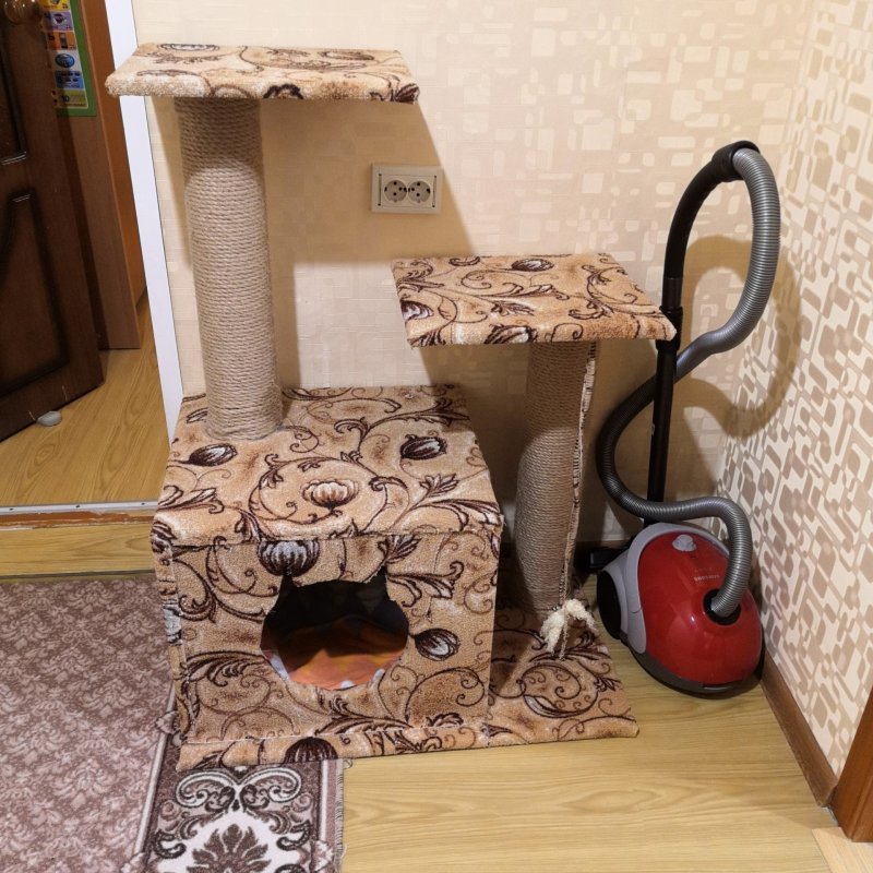 Меховой домик для кошки
