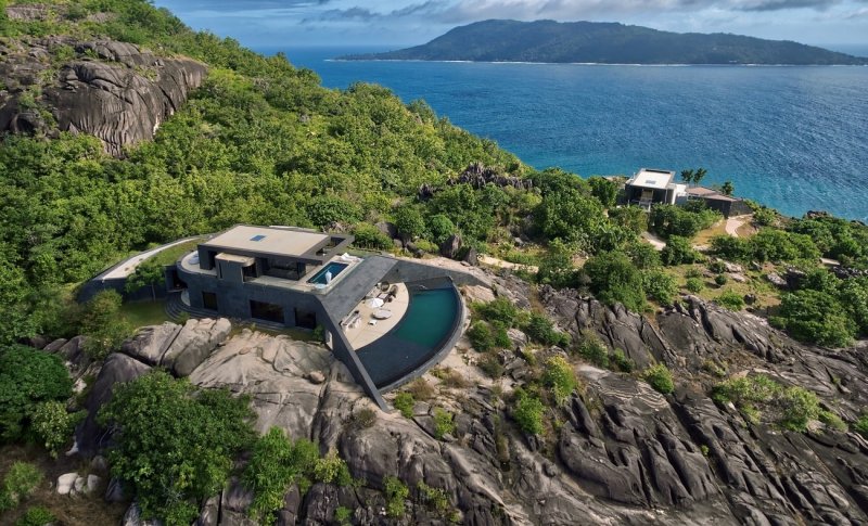 Six senses Zil Pasyon