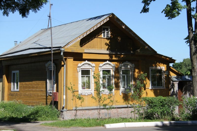 Современные дома в Суздале