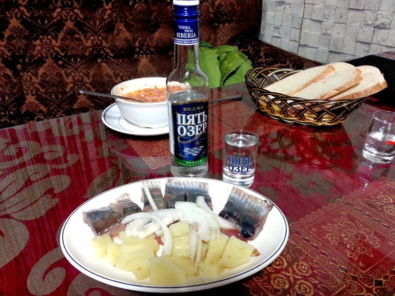 Водка селедка картошка