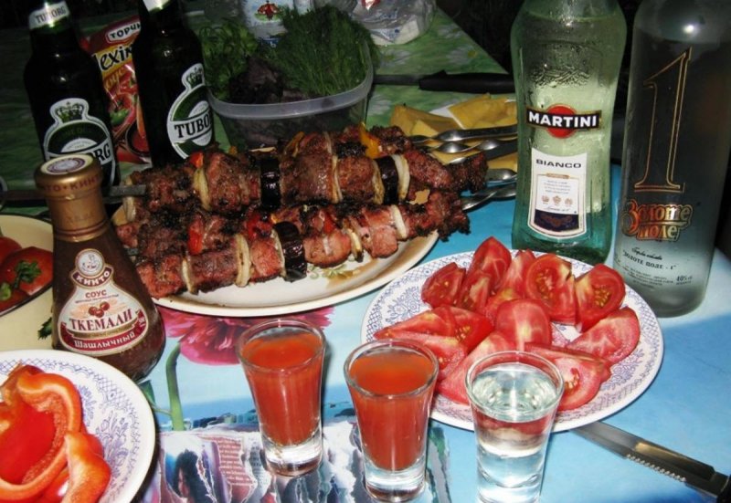 Выпивка и закуска