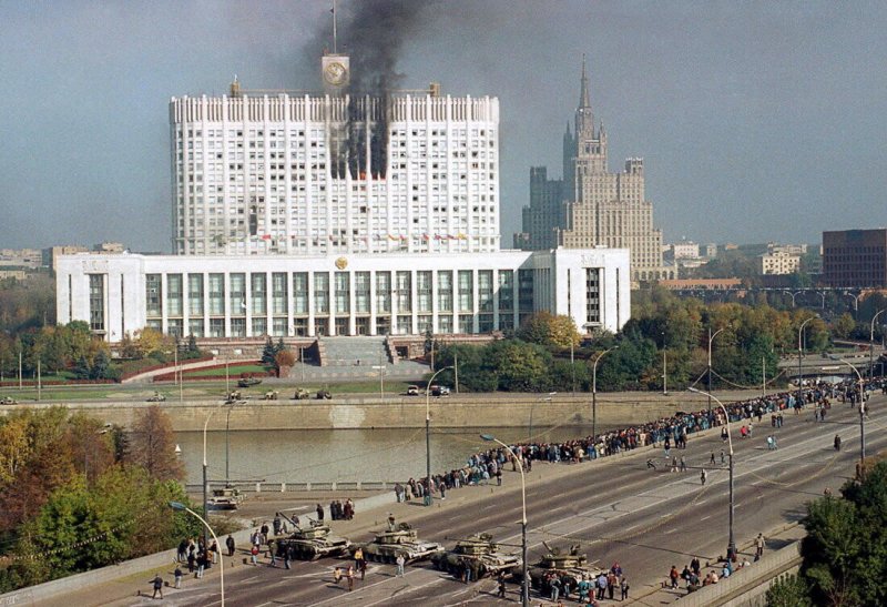 1993 Год Москва белый дом штурм