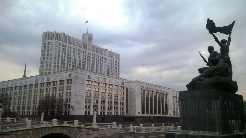 Белый дом здание правительства РФ В Москве