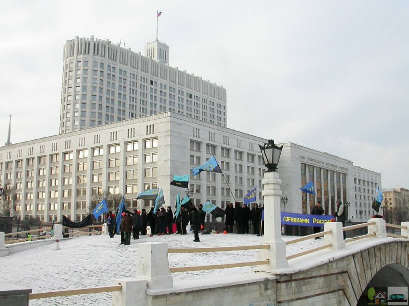 Дом правительства 1993 с моста