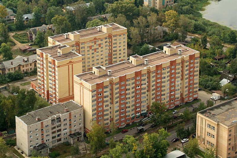 Многоквартирный дом Россия