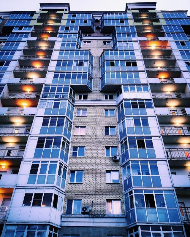 Многоэтажные дома