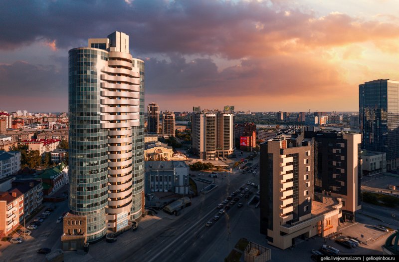 Три высотки в Новосибирске