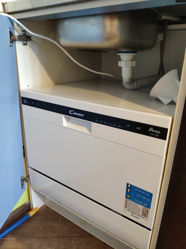 Встраиваемая посудомоечная машина 45 см Electrolux esl94511lo