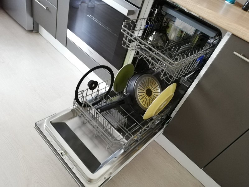 Посудомоечная машина Electrolux ESL 94655ro, белый