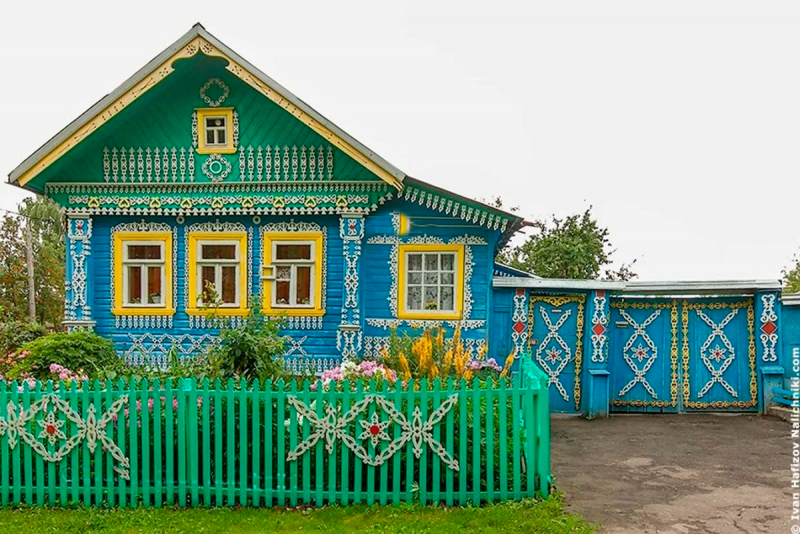 Сельские дома