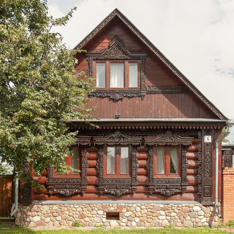 Кирпичный дом в русском стиле
