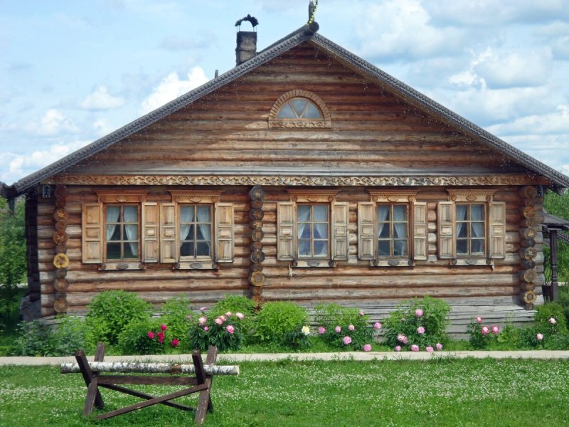 Бревенчатый дом русская изба