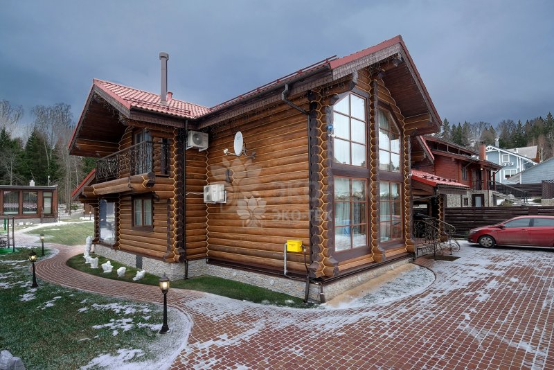 Современные дома из бревна