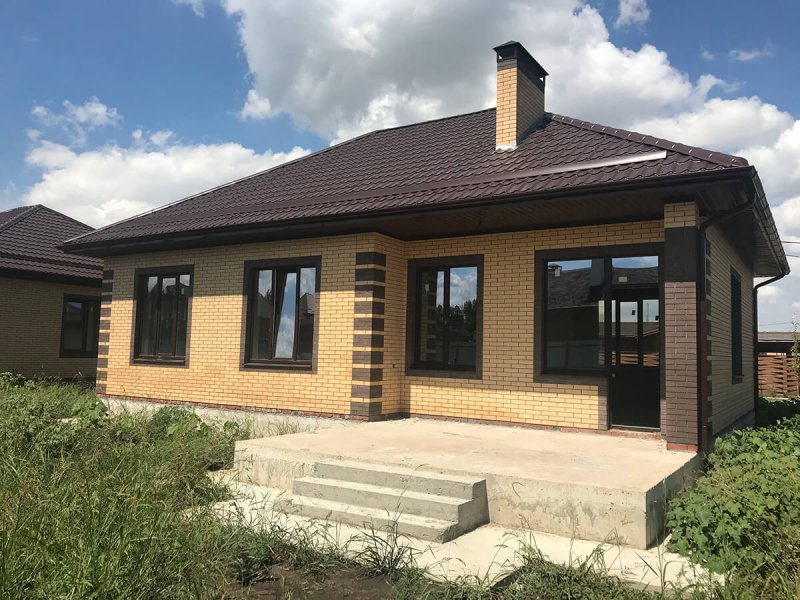 Частный дом кирпичный одноэтажный