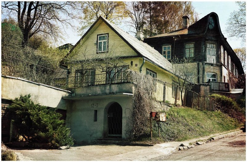 Старинные дома в городе