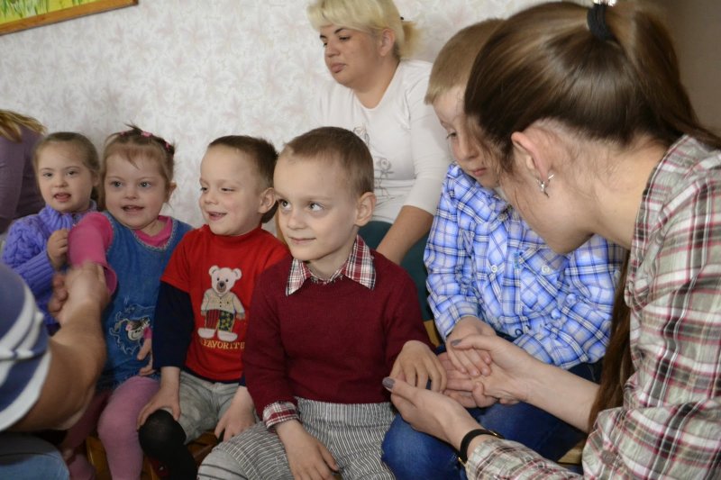 Дети из детского дома