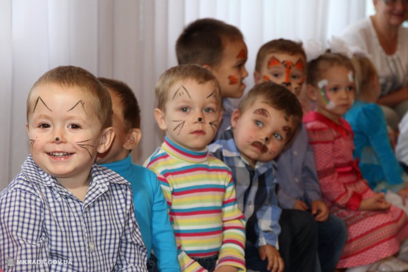 Дети из детдома