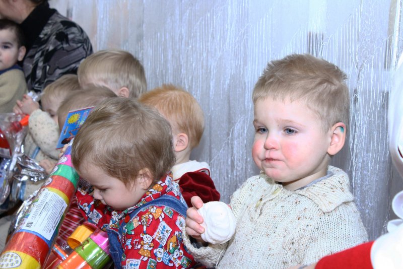 Дети детских домов малюток