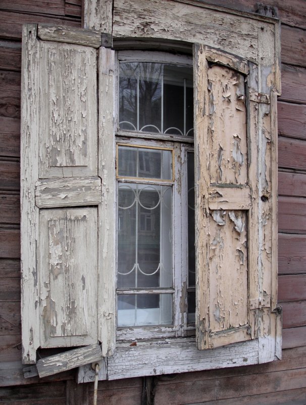 Старые деревянные ставни
