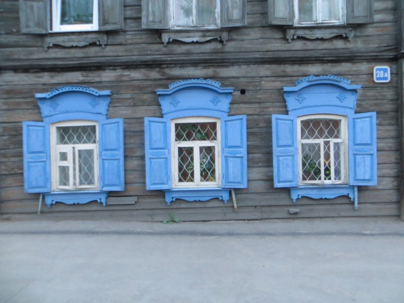 Декоративные ставни на окна