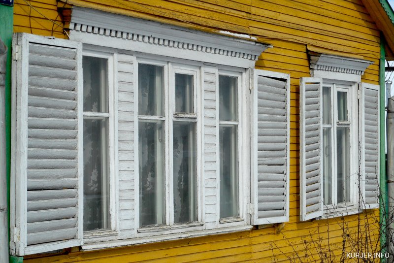 Как отреставрировать старые деревянные ставни