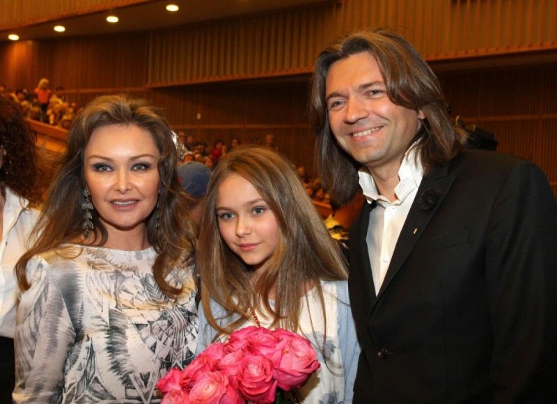 Елена Вячеславовна Изаксон и Маликов