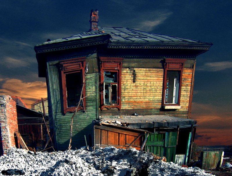 Среди старых домов