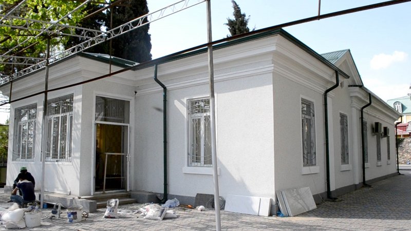 Семья Эмомали Рахмон