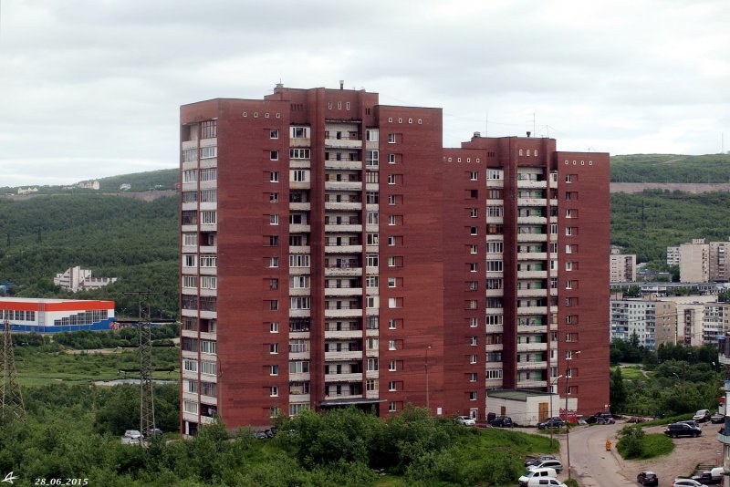 Мурманск Кольский проспект 31