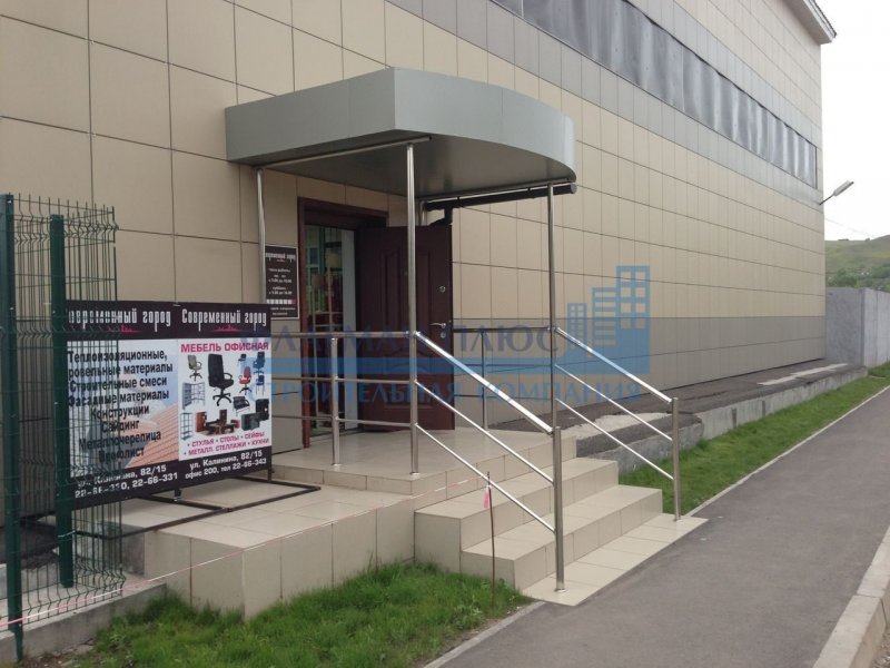 Козырек из композитных панелей