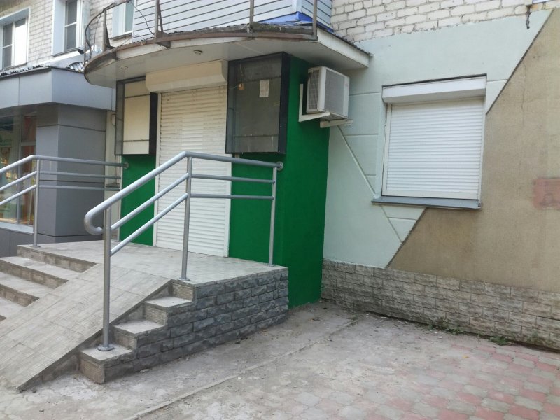 Подъездные входные группы
