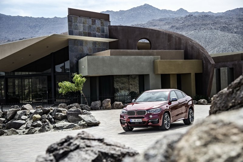 Особняк с BMW x6