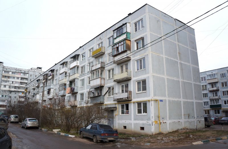Улица Космонавтов 6