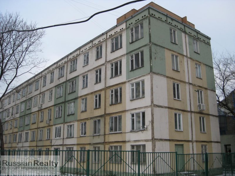 Серая панельная пятиэтажка Коломна