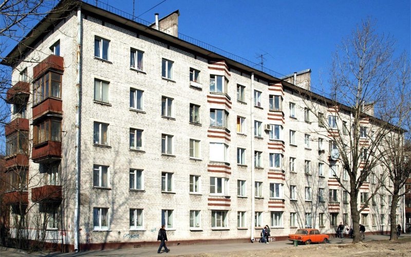 Кирпичная хрущевка 1-528