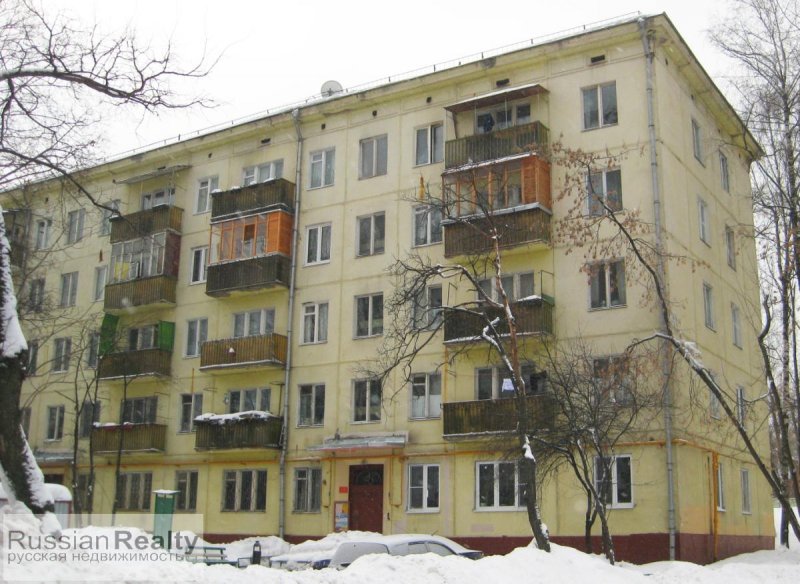 Панельный дом хрущевка