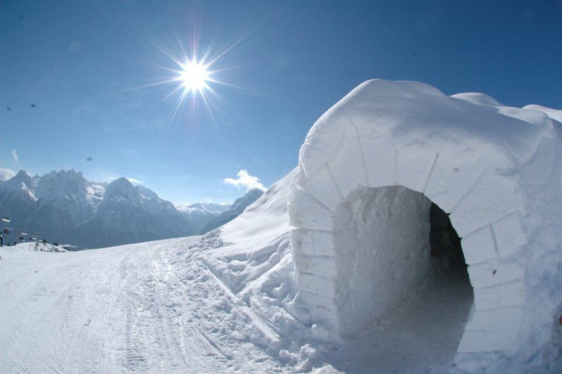 Снежная Хижина иглу