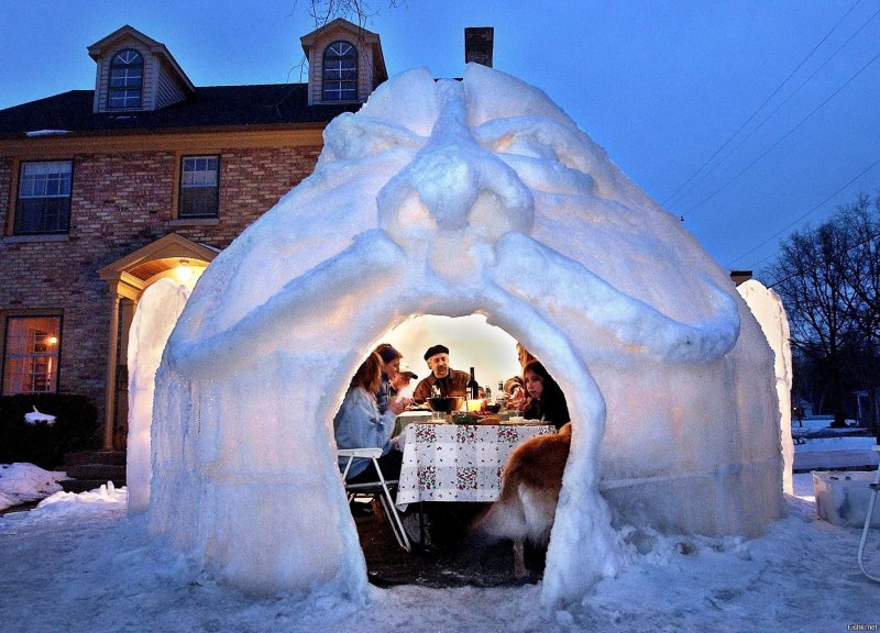 Снежный домик
