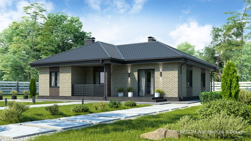 Дом с четырехскатной крышей и крыльцом