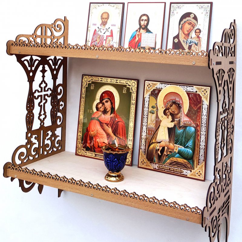 Божница с иконами