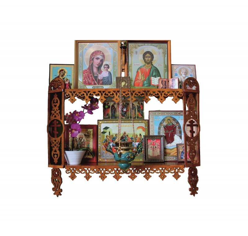 Домашний иконостас священника