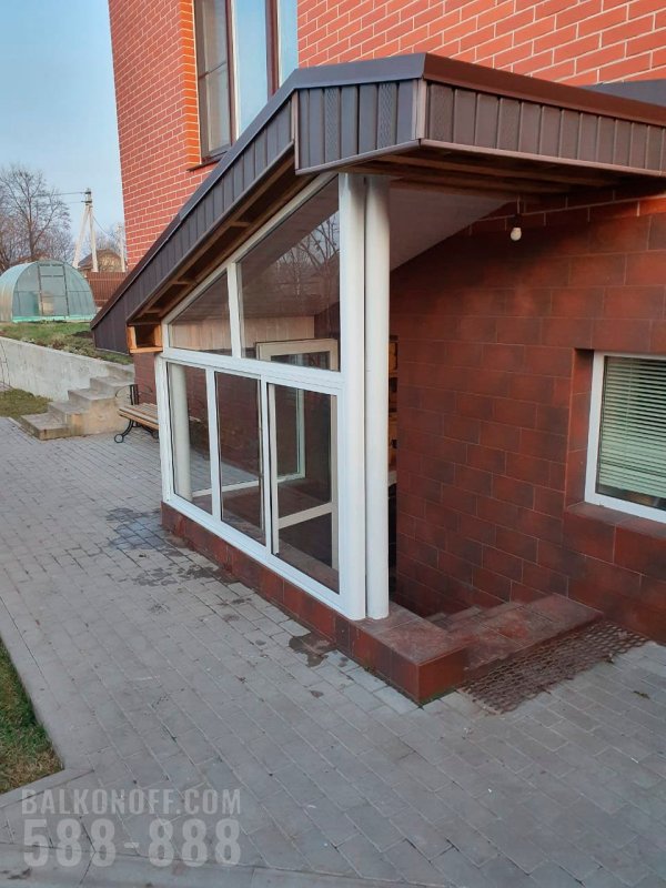 Крыльцо в цокольный этаж