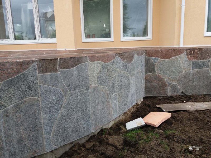 Декоративная облицовка фундамента