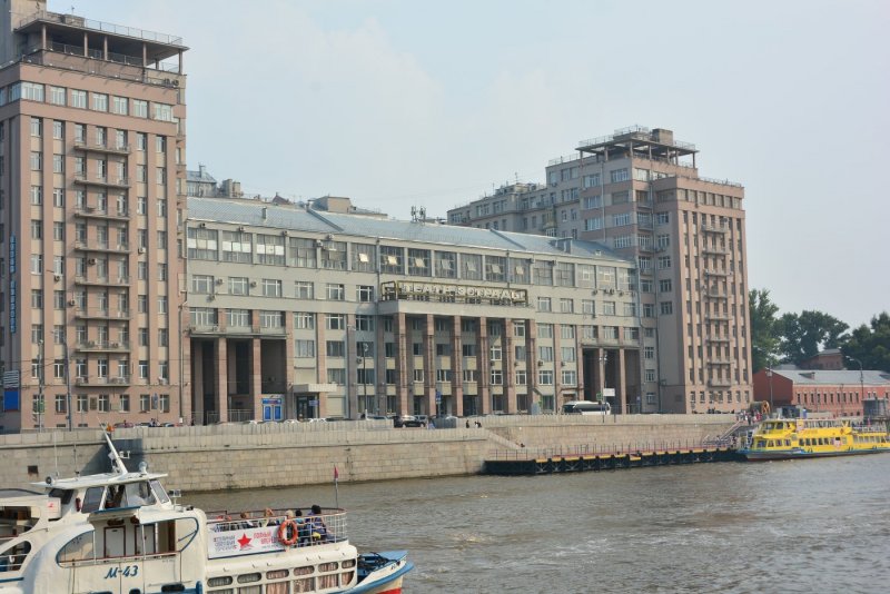Москва улица Серафимовича 2