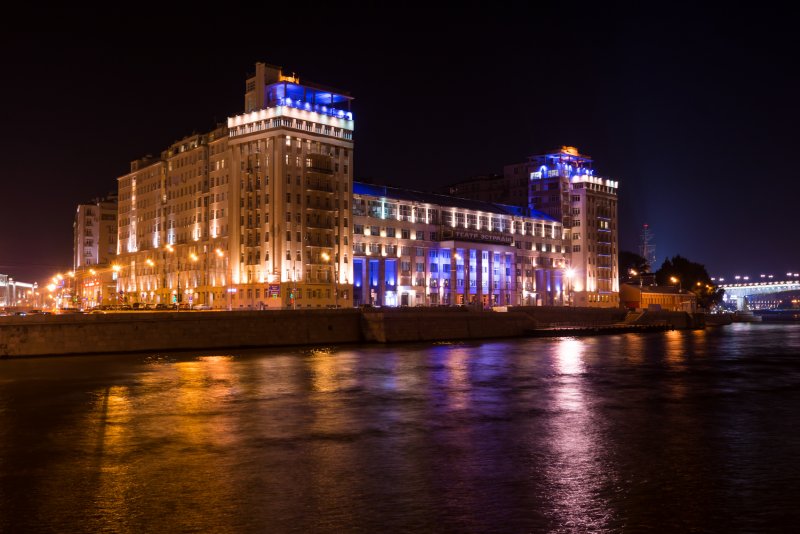 Дом правительства Москва Серафимович