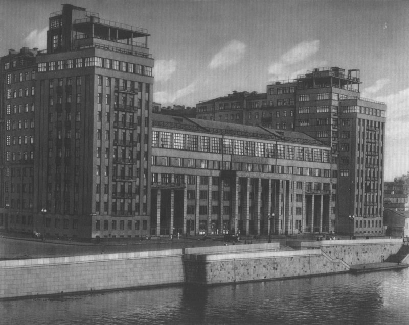 Ул. Серафимовича, д.2/20