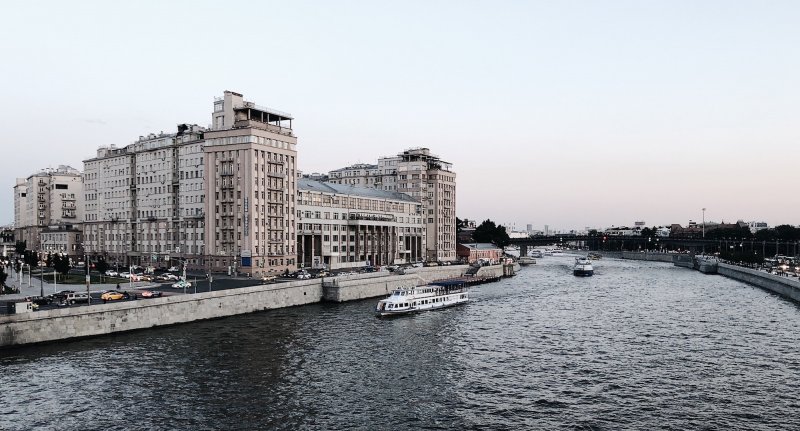 Дом правительства на набережной