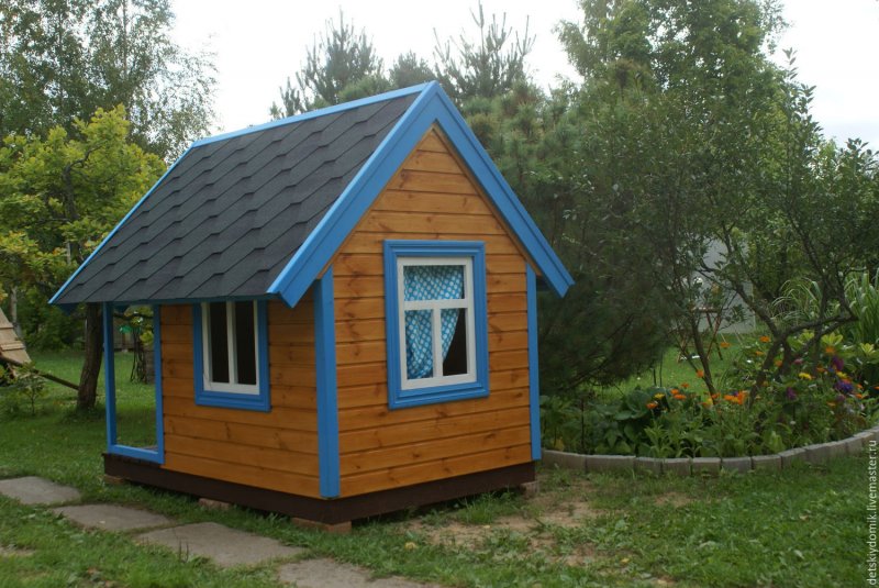 Домик из бруса для детей