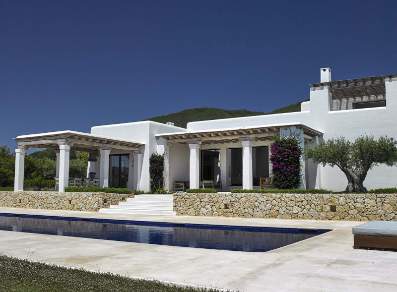 Blakstad House