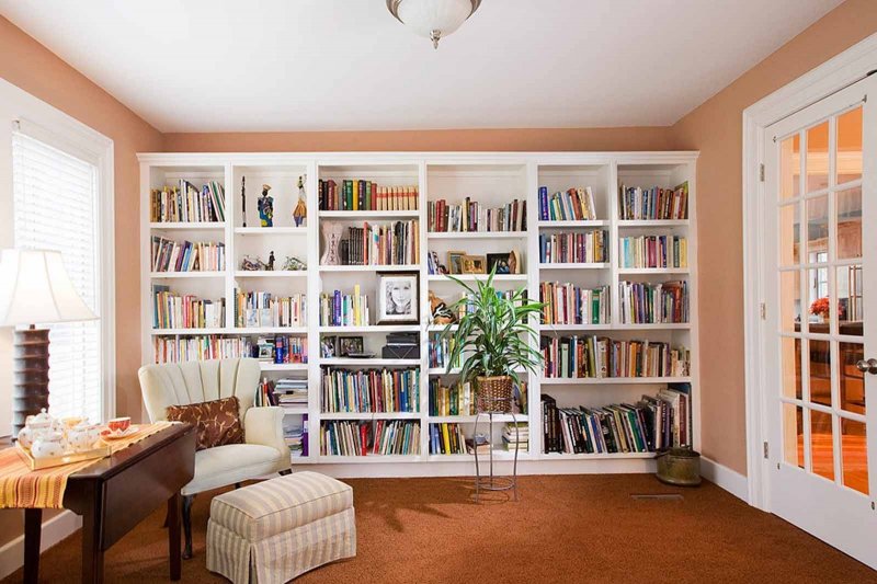 Книги в интерьере